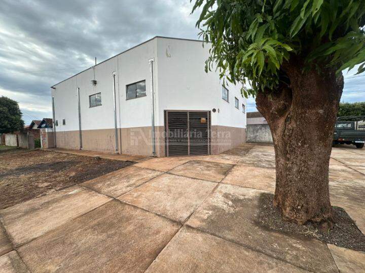 Salão Comercial no Jardim Água Boa em Dourados/MS