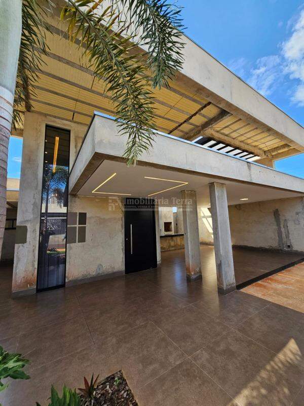 Casa com 3 quartos no Jardim Mônaco em Dourados/MS — foto 2