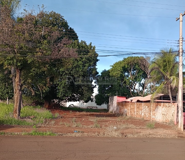 Terreno/Lote no Vila Alba em Dourados/MS