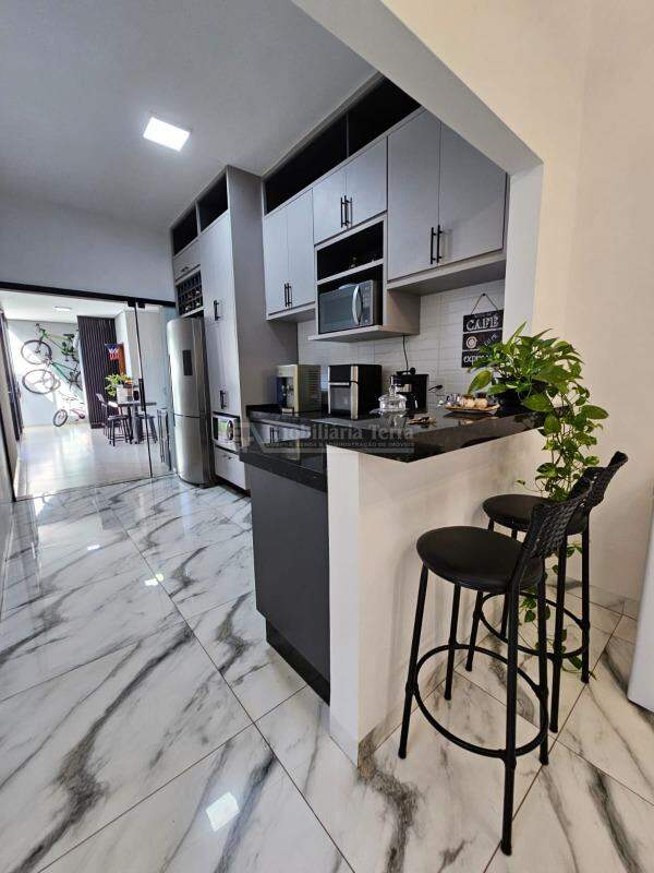 Casa com 3 quartos sendo 1 suíte no Santa Fé em Dourados/MS — foto 8