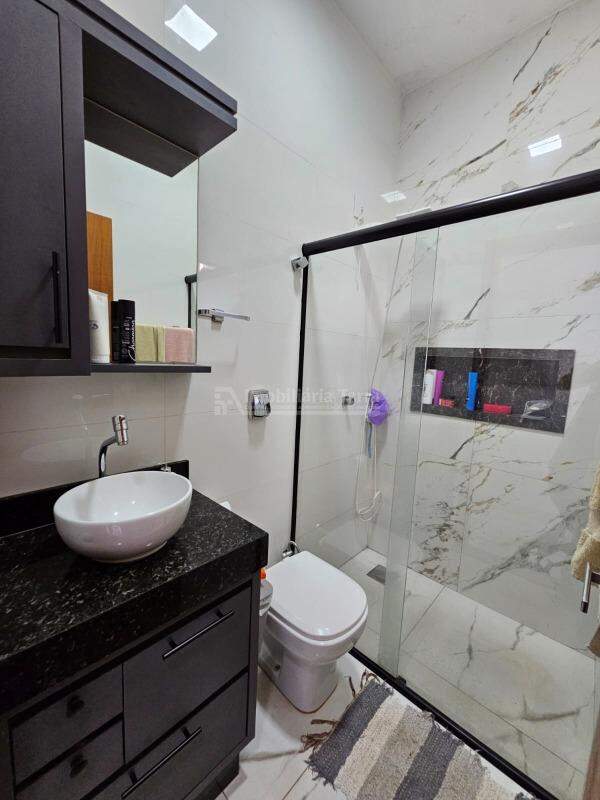 Casa com 3 quartos sendo 1 suíte no Santa Fé em Dourados/MS — foto 15