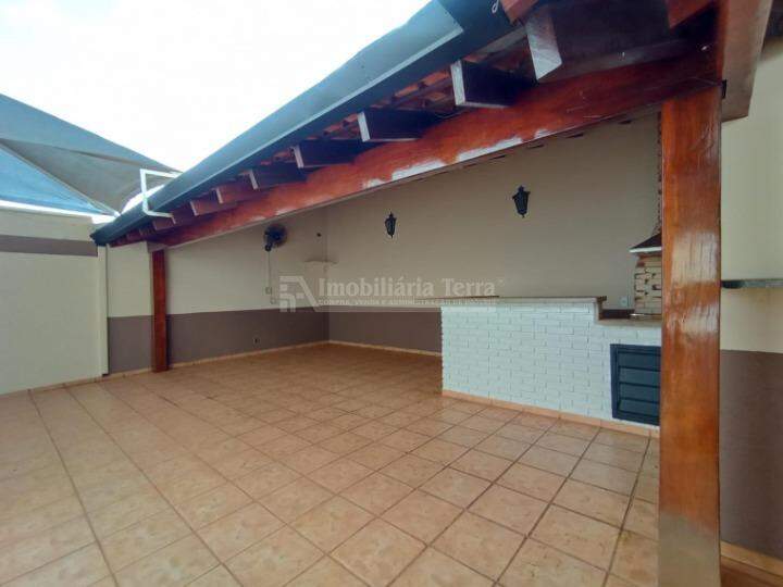Casa com 4 quartos no BNH III Plano em Dourados/MS — foto 28