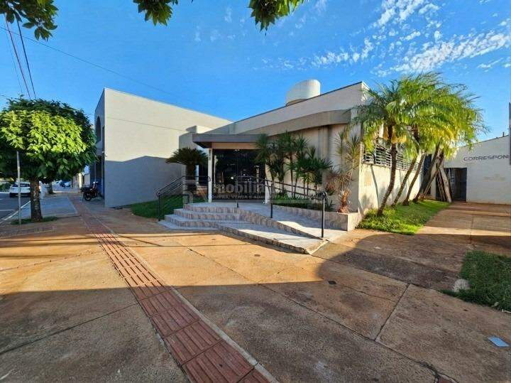 Prédio no Vila Planalto em Dourados/MS