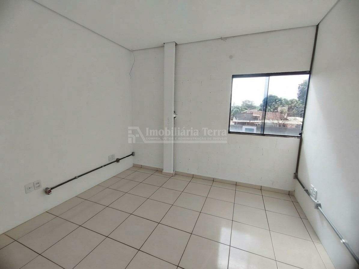 Barracão no Chácara Califórnia em Dourados/MS — foto 11