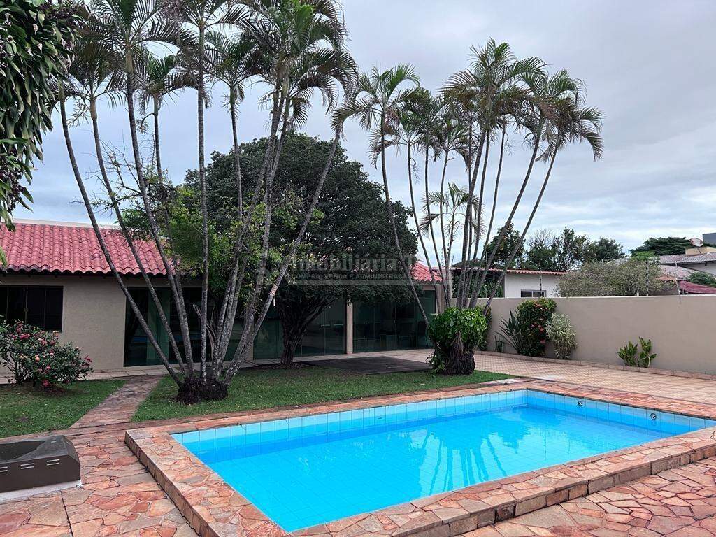Casa com 4 quartos sendo 1 suíte no Vila Planalto em Dourados/MS — foto 4