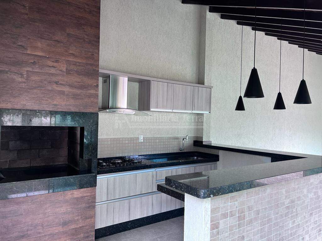 Casa com 4 quartos sendo 1 suíte no Vila Planalto em Dourados/MS — foto 6