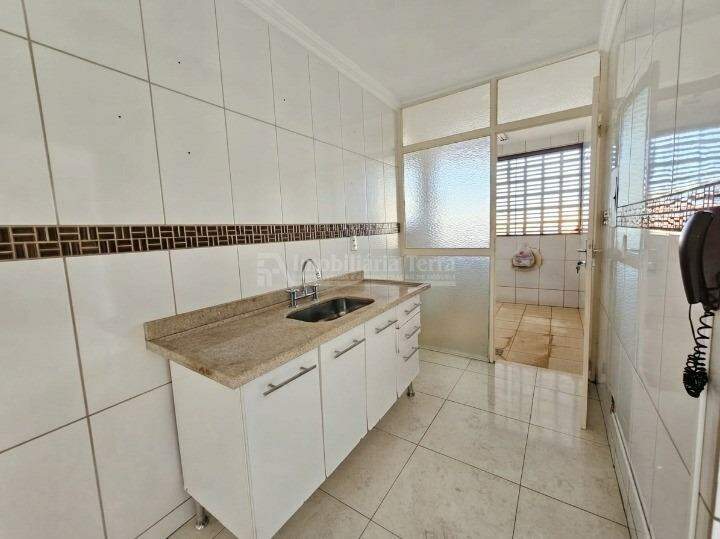 Apartamento com 2 quartos no Centro em Dourados/MS — foto 4