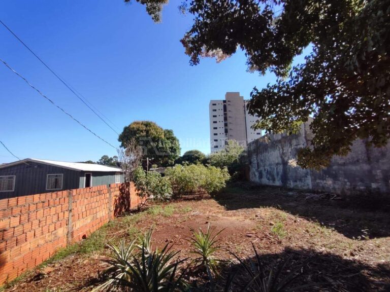 Terreno/Lote no Jardim Climax em Dourados/MS
