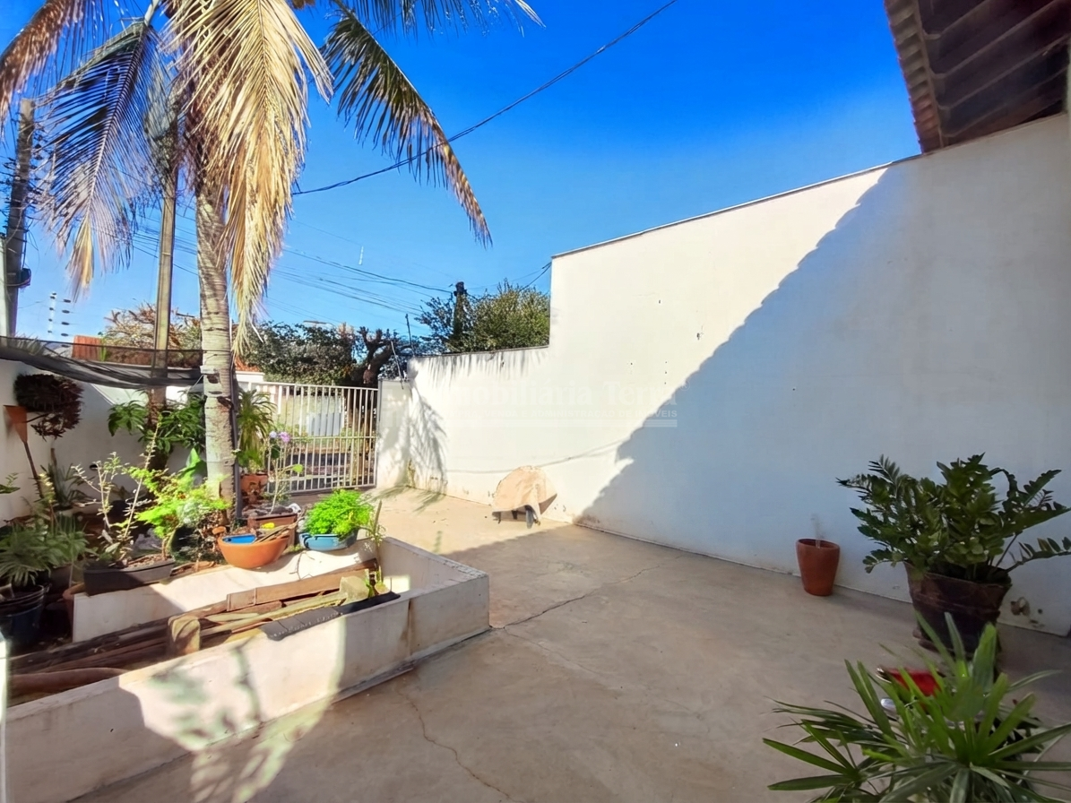 Casa com 2 quartos no Jardim Água Boa em Dourados/MS — foto 2