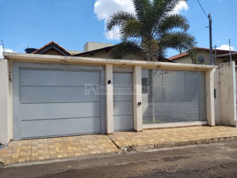 Casa com 3 quartos sendo 1 suíte no Vila Rosa em Dourados/MS