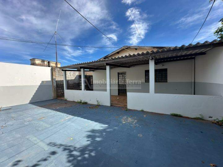 Casa com 3 quartos sendo 1 suíte no Jardim Água Boa em Dourados/MS — foto 10