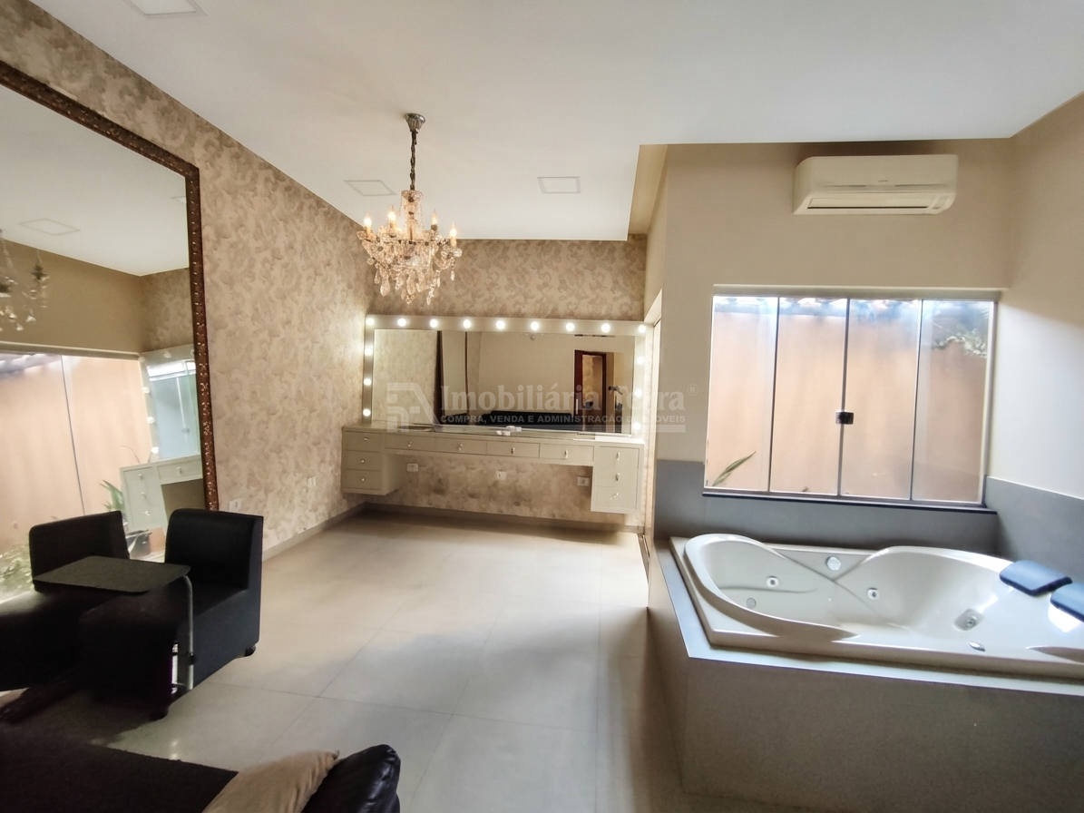 Casa com 5 quartos sendo 2 suítes no Bnh IV Plano em Dourados/MS — foto 25