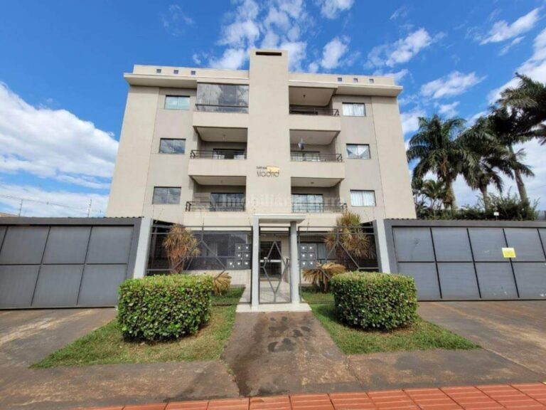 Apartamento com 2 quartos no Altos Do Indaiá em Dourados/MS
