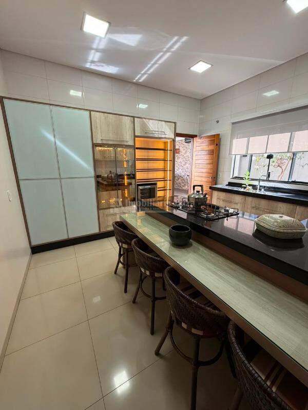 Casa com 3 quartos sendo 1 suíte no Santa Fé em Dourados/MS — foto 7