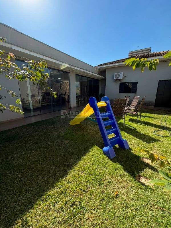 Casa com 3 quartos sendo 1 suíte no Santa Fé em Dourados/MS — foto 21