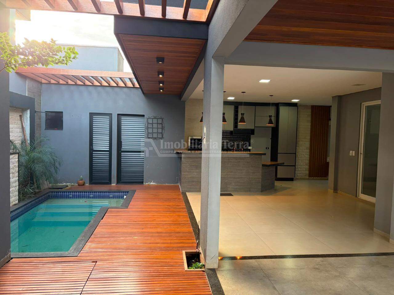 Casa com 3 quartos sendo 1 suíte no Vila Industrial em Dourados/MS — foto 3