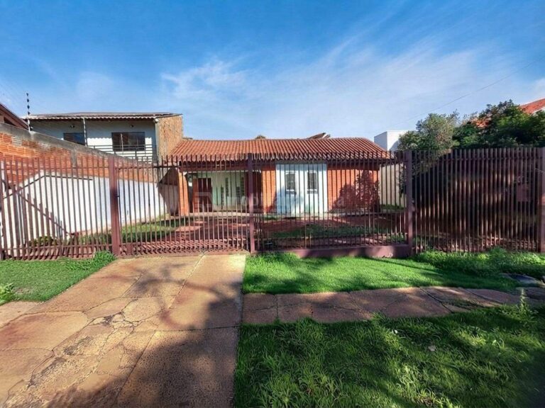 Casa com 4 quartos no Vila Planalto em Dourados/MS