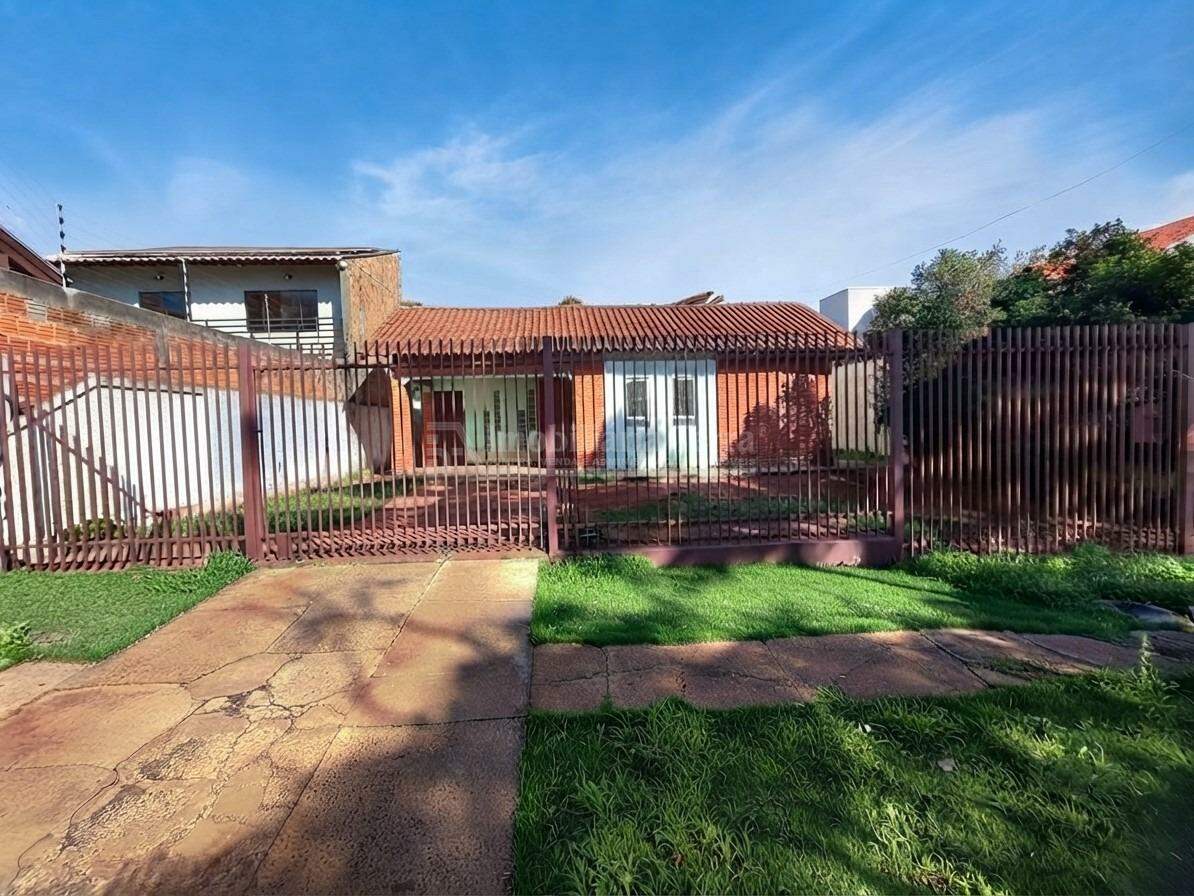Casa com 4 quartos no Vila Planalto em Dourados/MS — foto 1