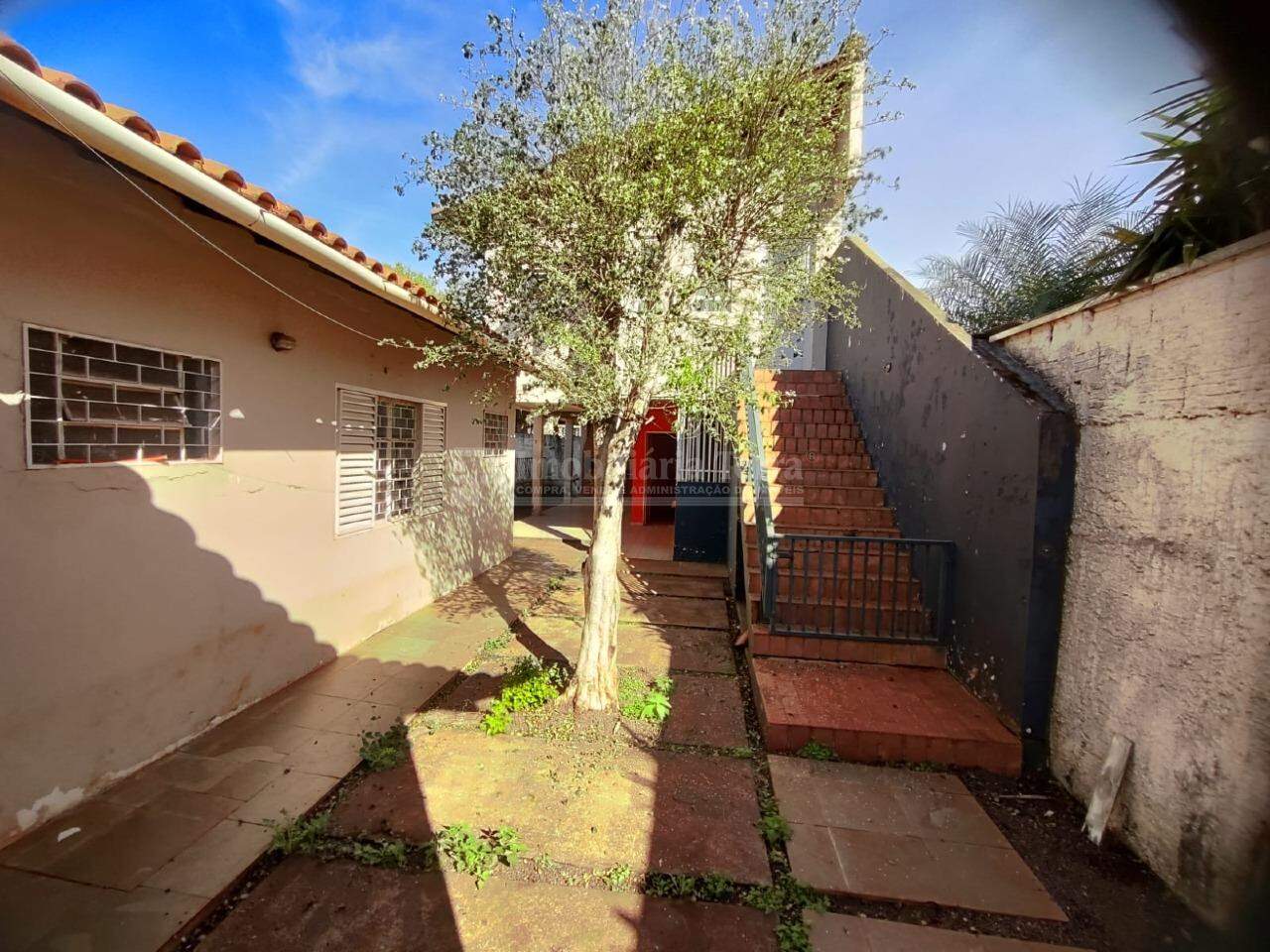 Casa com 4 quartos no Vila Planalto em Dourados/MS — foto 12