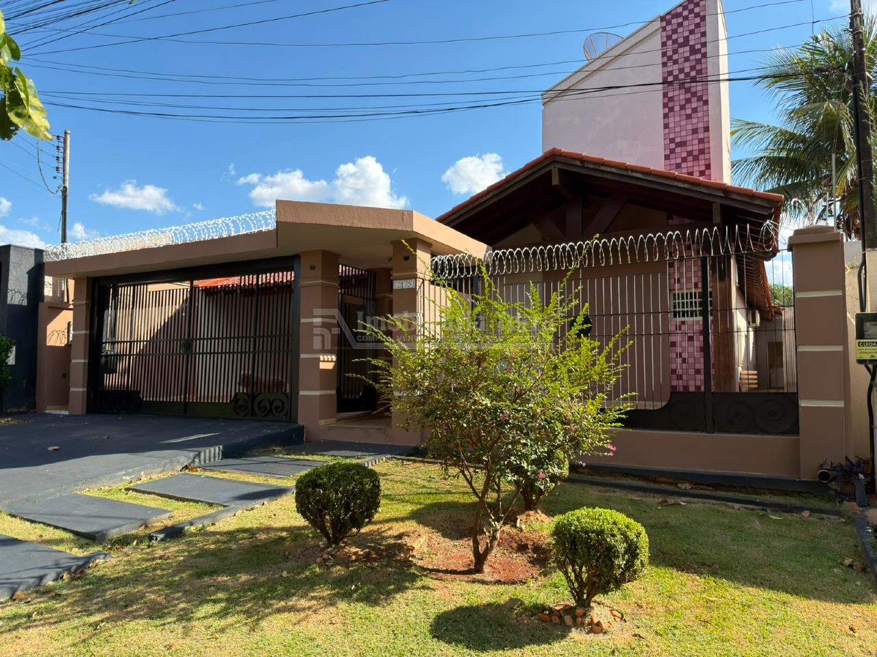 Casa com 3 quartos sendo 1 suíte no Vila Progresso em Dourados/MS — foto 2