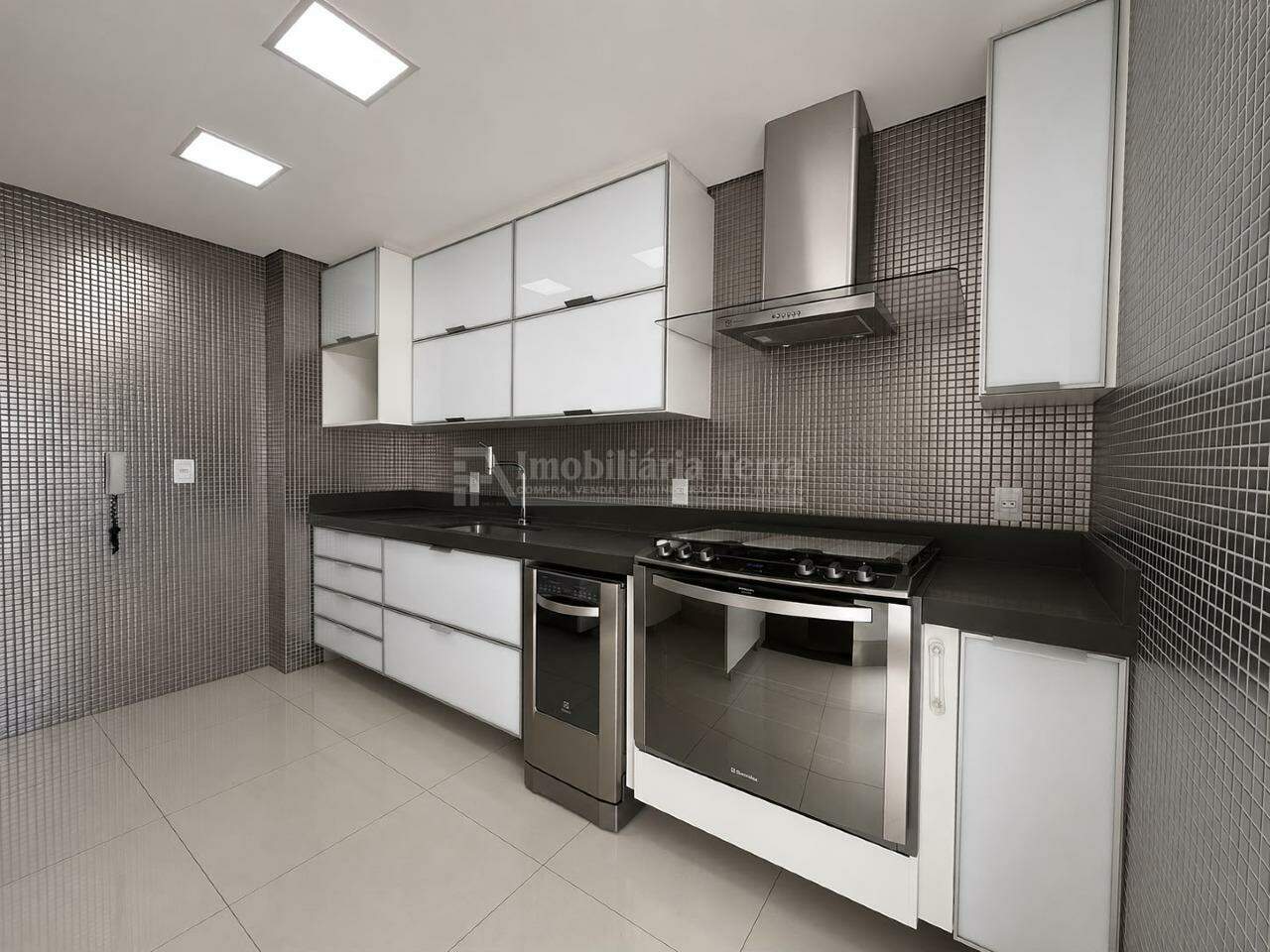 Apartamento com 3 quartos sendo 1 suíte no Jardim América em Dourados/MS — foto 2