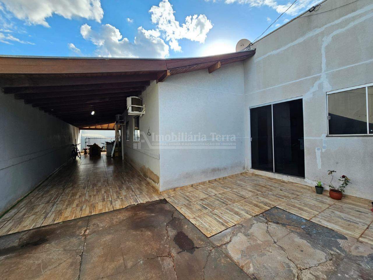 Casa com 3 quartos sendo 1 suíte no Canaã III em Dourados/MS — foto 2