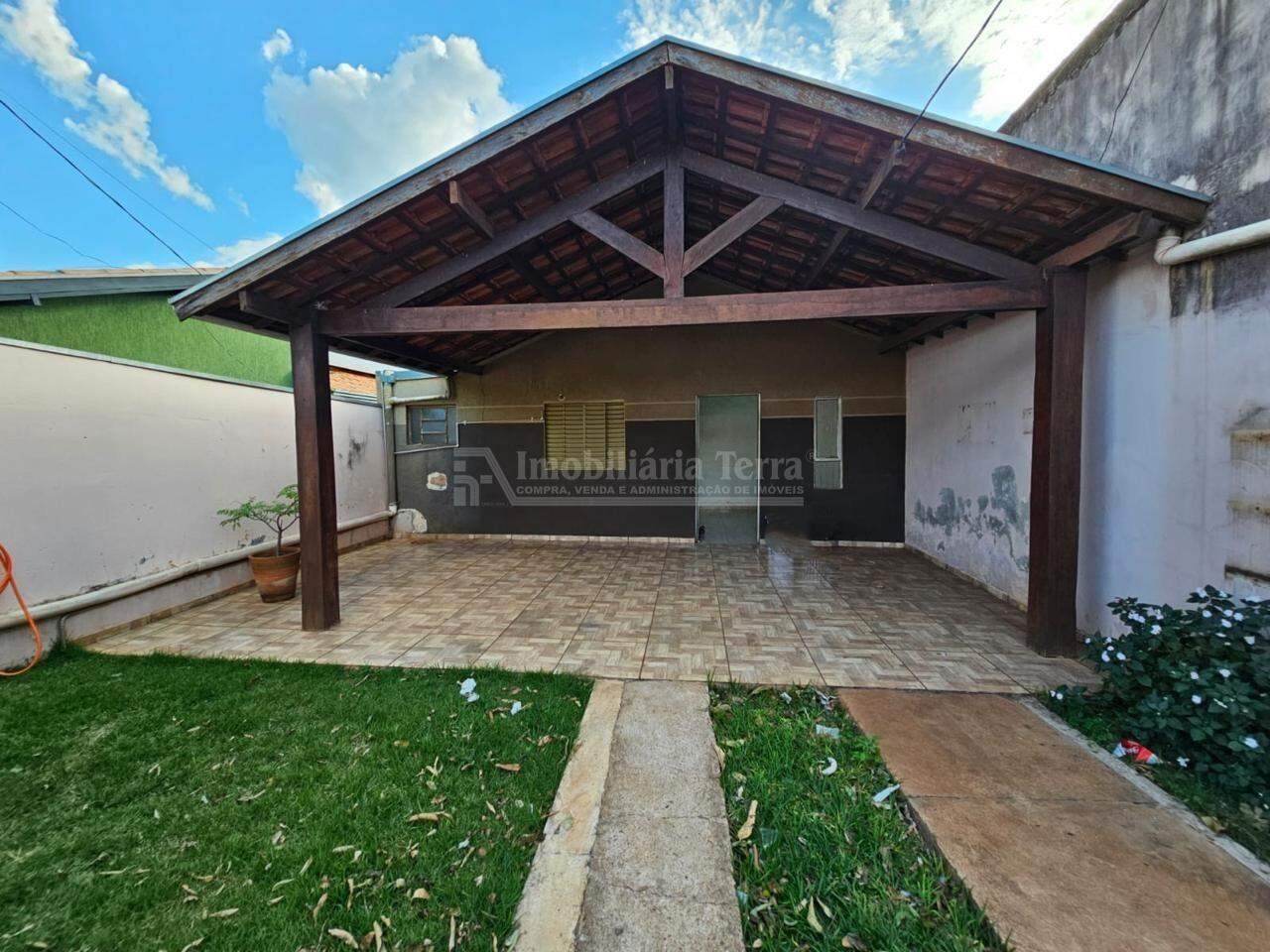 Casa com 2 quartos no Conjunto Habitacional Terra Roxa em Dourados/MS — foto 3