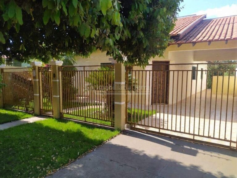 Casa com 3 quartos sendo 2 suítes no Parque Alvorada em Dourados/MS