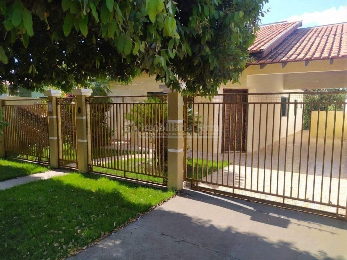 Casa com 3 quartos sendo 2 suítes no Parque Alvorada em Dourados/MS — foto 1