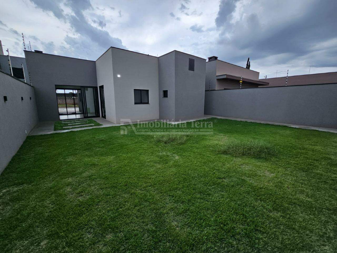 Casa com 3 quartos sendo 1 suíte no Jardim Oliveira II em Dourados/MS — foto 18