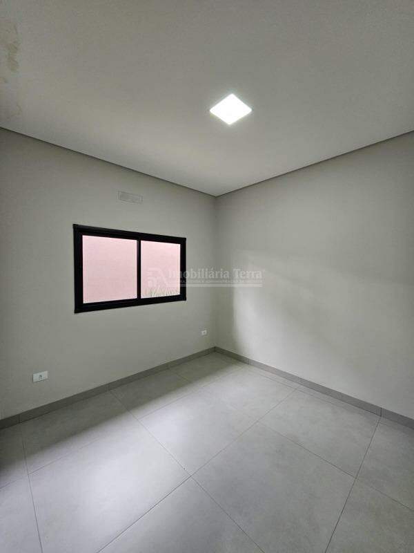 Casa com 3 quartos sendo 1 suíte no Jardim Oliveira II em Dourados/MS — foto 8
