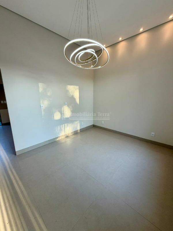 Casa no Parque Alvorada, foto 4 de 7