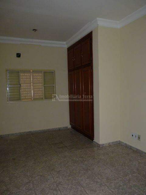 Casa com 3 quartos no BNH III Plano em Dourados/MS — foto 3