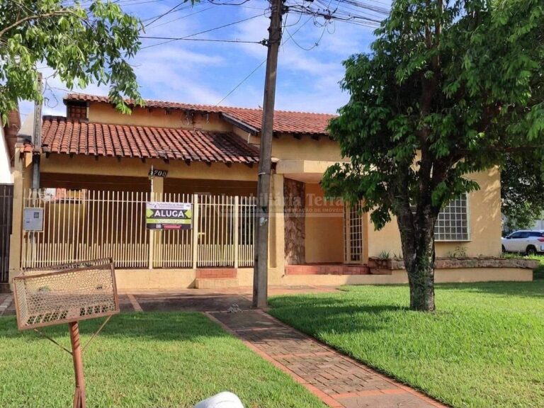 Casa com 3 quartos no BNH III Plano em Dourados/MS