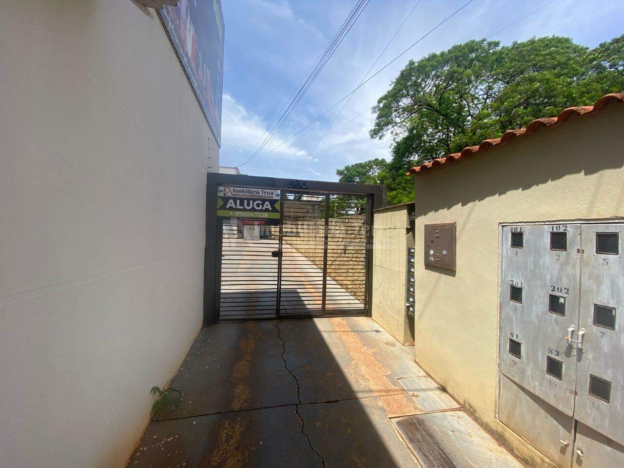 Apartamento com 2 quartos no Jardim Universitário em Dourados/MS — foto 1