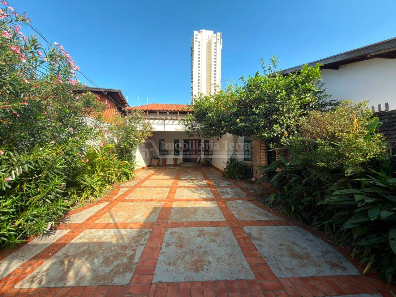 Casa com 3 quartos sendo 1 suíte no Jardim Europa em Dourados/MS — foto 2
