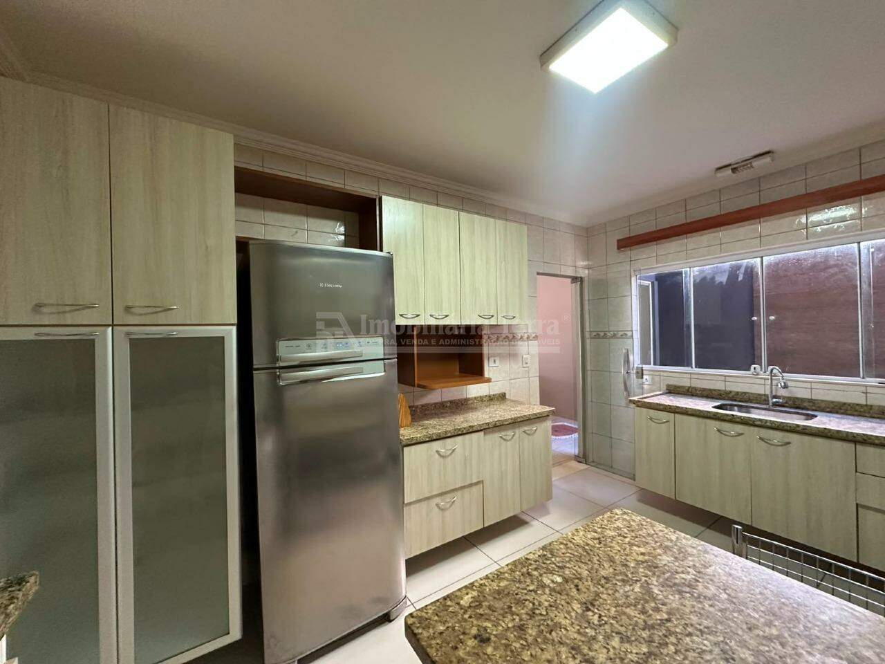 Casa com 3 quartos sendo 1 suíte no Jardim Mônaco em Dourados/MS — foto 3
