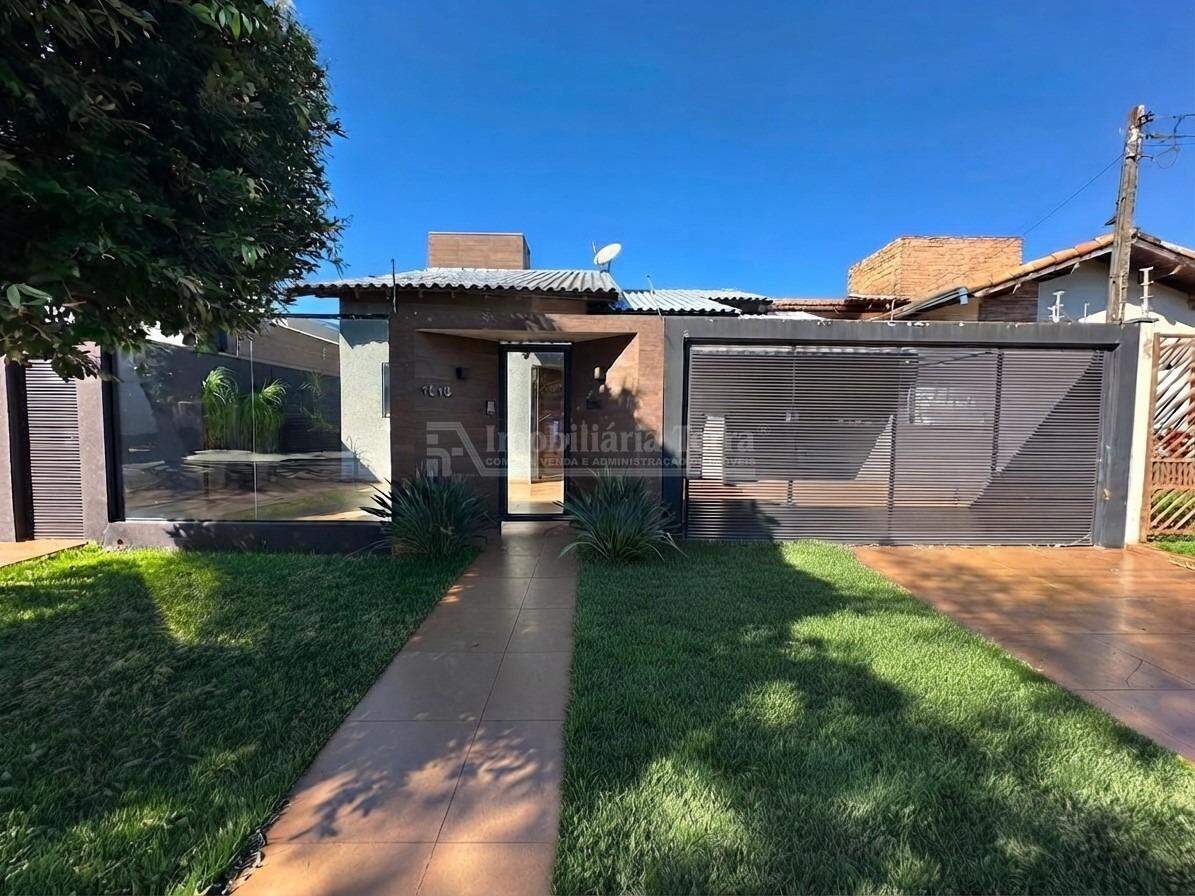 Casa com 3 quartos sendo 1 suíte no Jardim Mônaco em Dourados/MS — foto 1