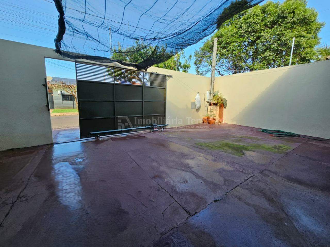Casa com 2 quartos no Jardim Oliveira I em Dourados/MS — foto 2