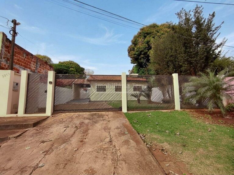 Casa com 3 quartos no Vila Rosa em Dourados/MS