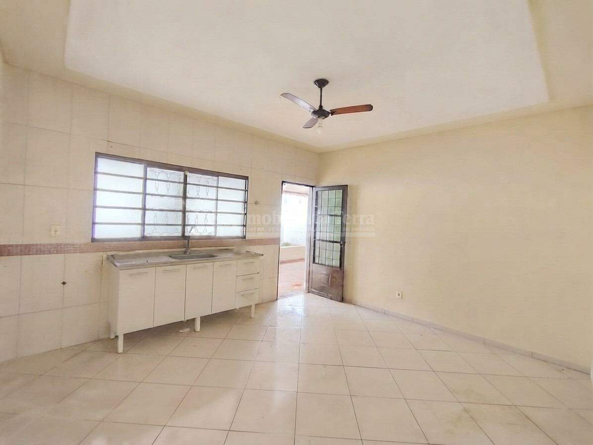 Casa com 3 quartos no Vila Rosa em Dourados/MS — foto 4