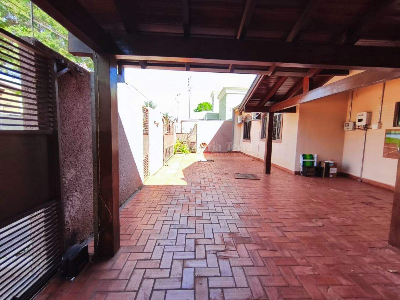 Casa com 3 quartos sendo 1 suíte no Vila Santana em Dourados/MS — foto 2