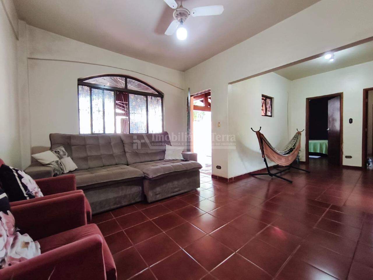 Casa com 3 quartos sendo 1 suíte no Vila Santana em Dourados/MS — foto 8
