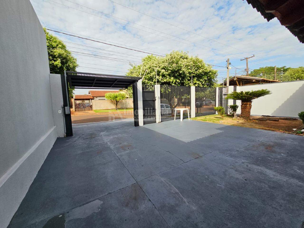 Casa com 3 quartos sendo 1 suíte no Jardim Colibri em Dourados/MS — foto 2