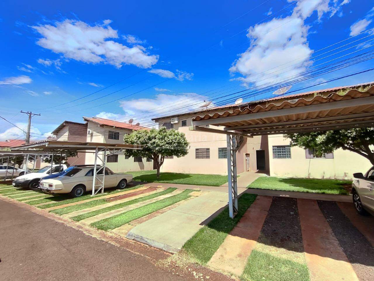 Apartamento com 2 quartos no Parque Alvorada em Dourados/MS — foto 2