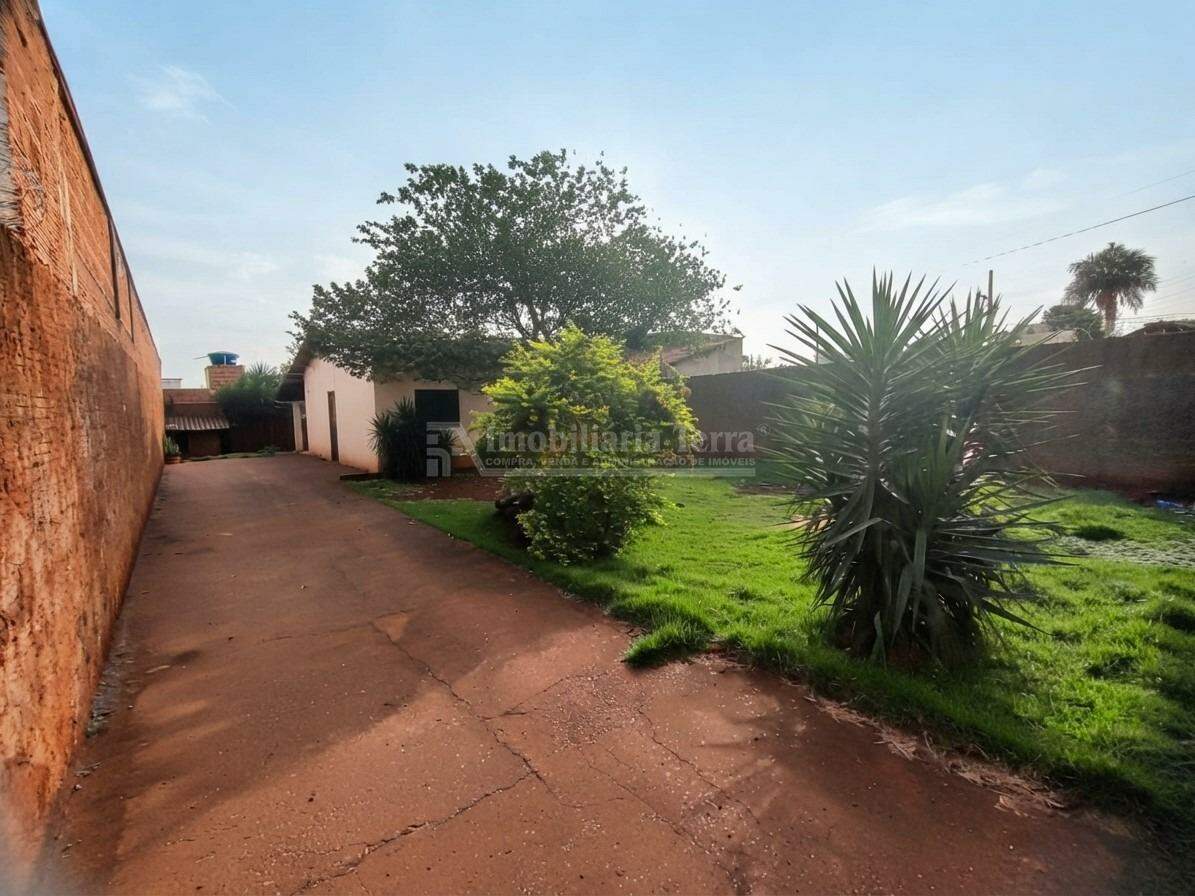 Casa com 2 quartos no Altos Do Indaiá em Dourados/MS — foto 2