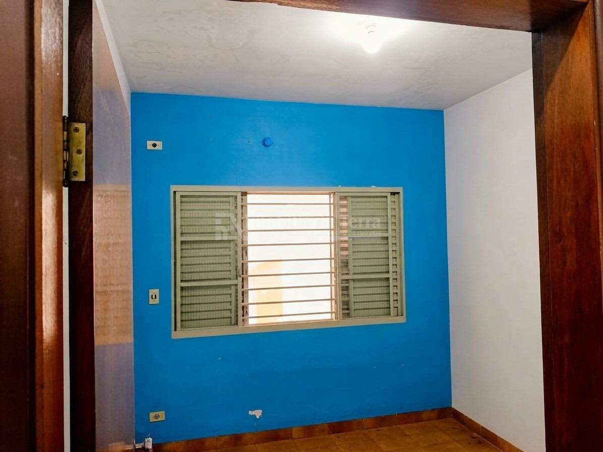 Casa com 3 quartos sendo 1 suíte no Jardim Faculdade em Dourados/MS — foto 9
