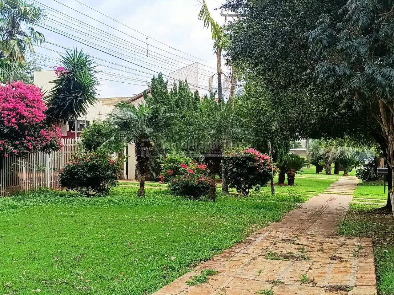 Casa com 3 quartos sendo 1 suíte no Jardim Faculdade em Dourados/MS — foto 3