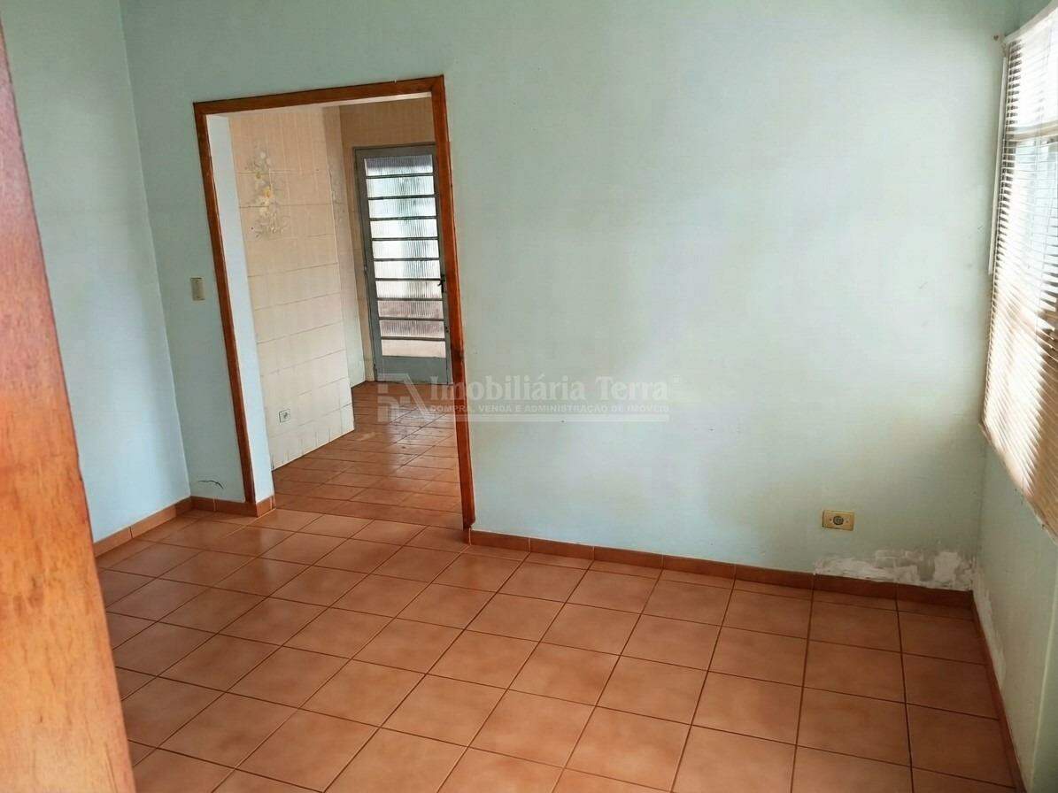 Casa com 3 quartos sendo 1 suíte no Jardim Faculdade em Dourados/MS — foto 5