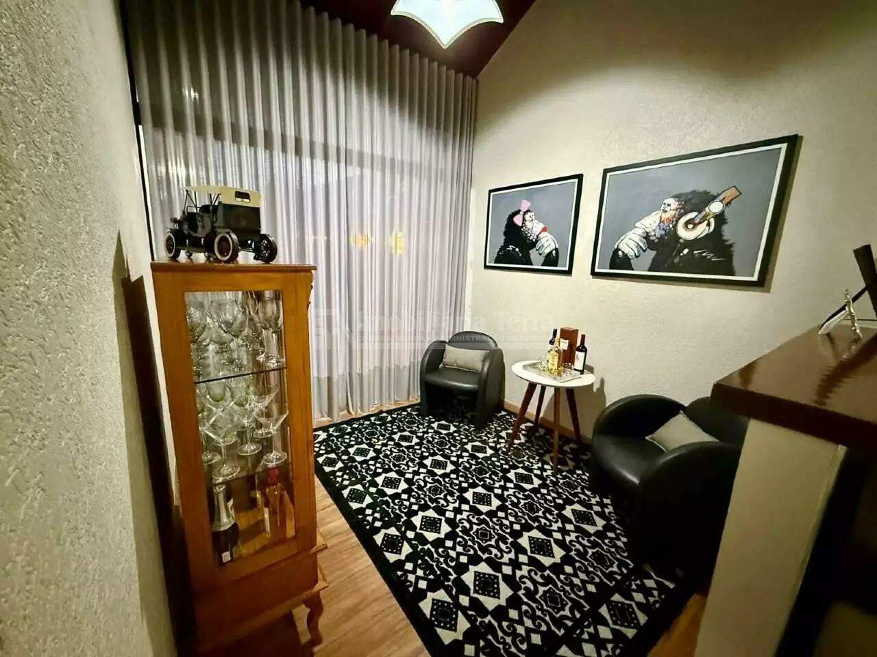 Casa com 4 quartos sendo 1 suíte no Parque Alvorada em Dourados/MS — foto 13